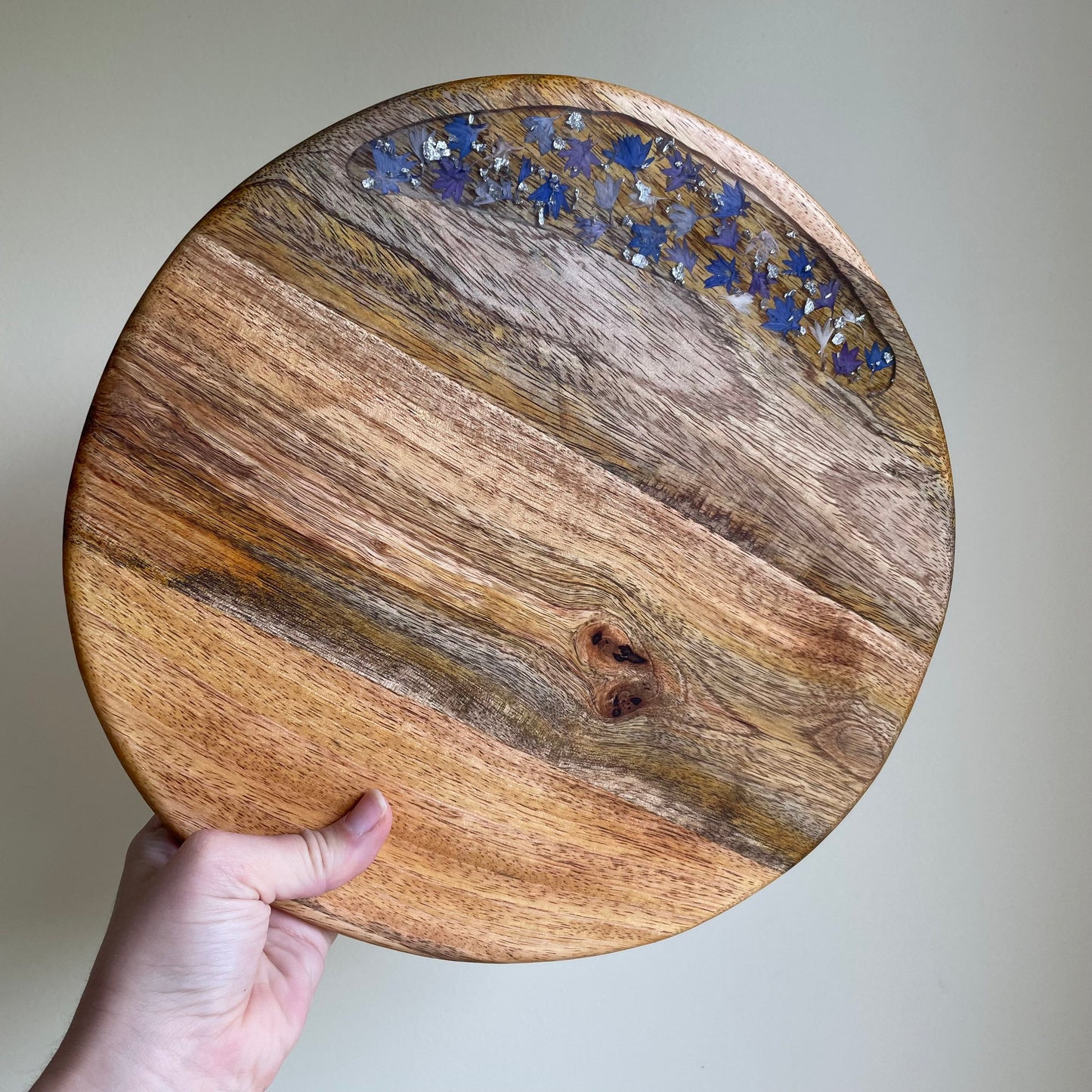 Floral Resin Cheese Board - Charcuterie Board