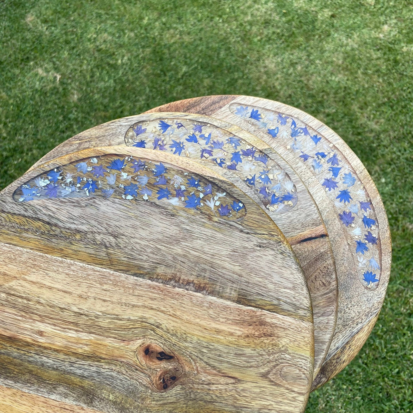 Floral Resin Cheese Board - Charcuterie Board