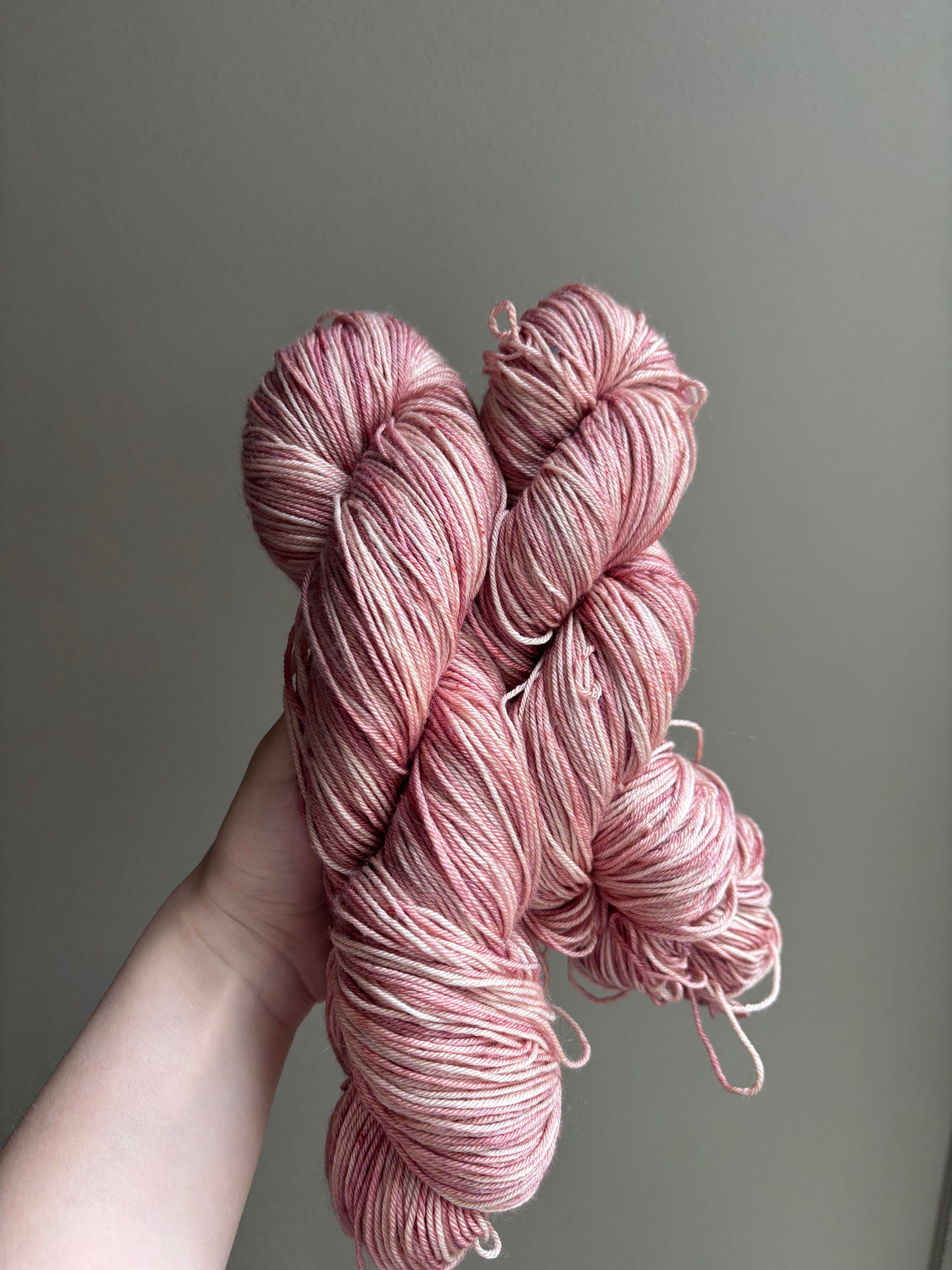 DESTASH - Fingering Yarn