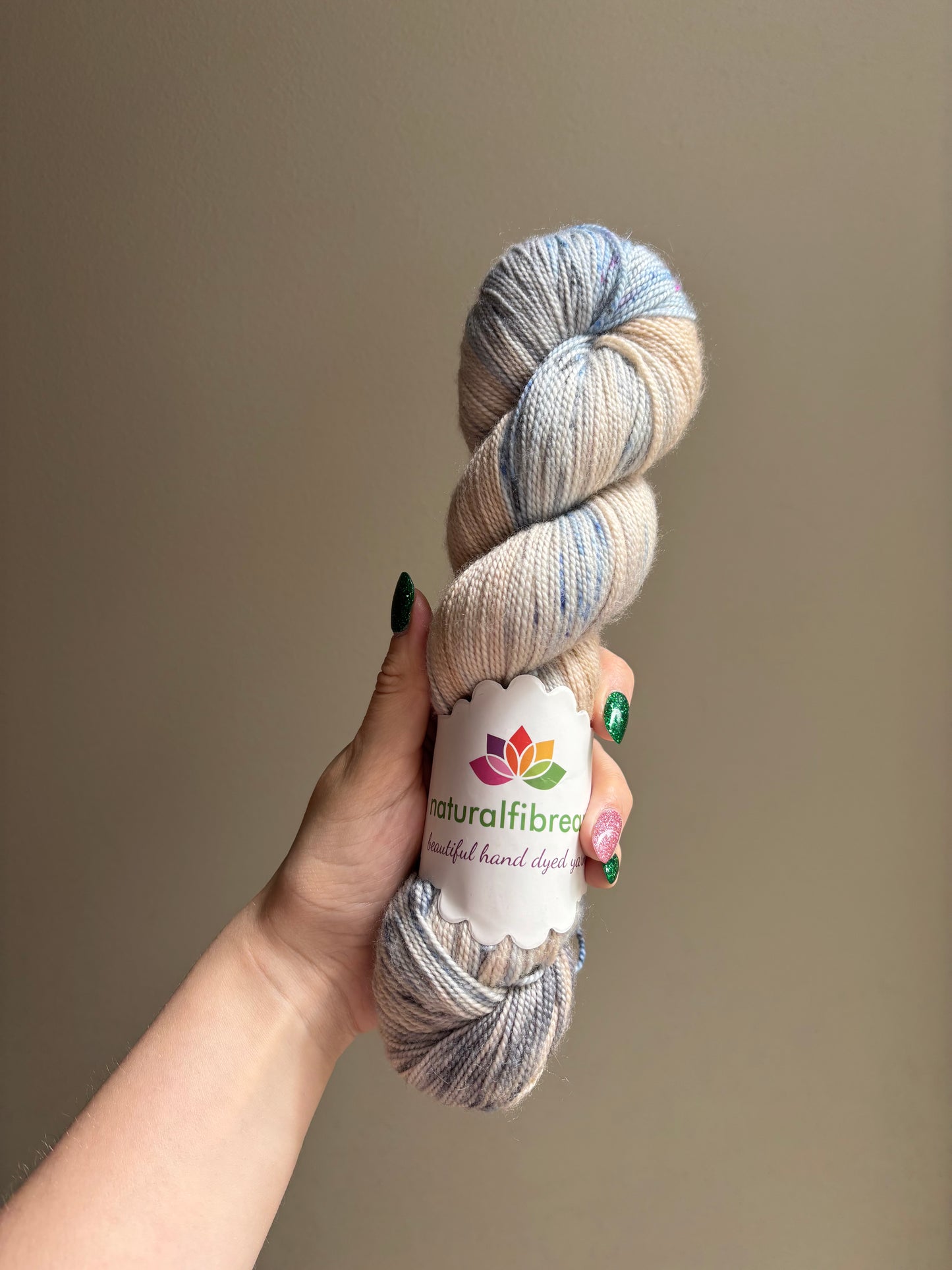 DESTASH - Fingering Yarn