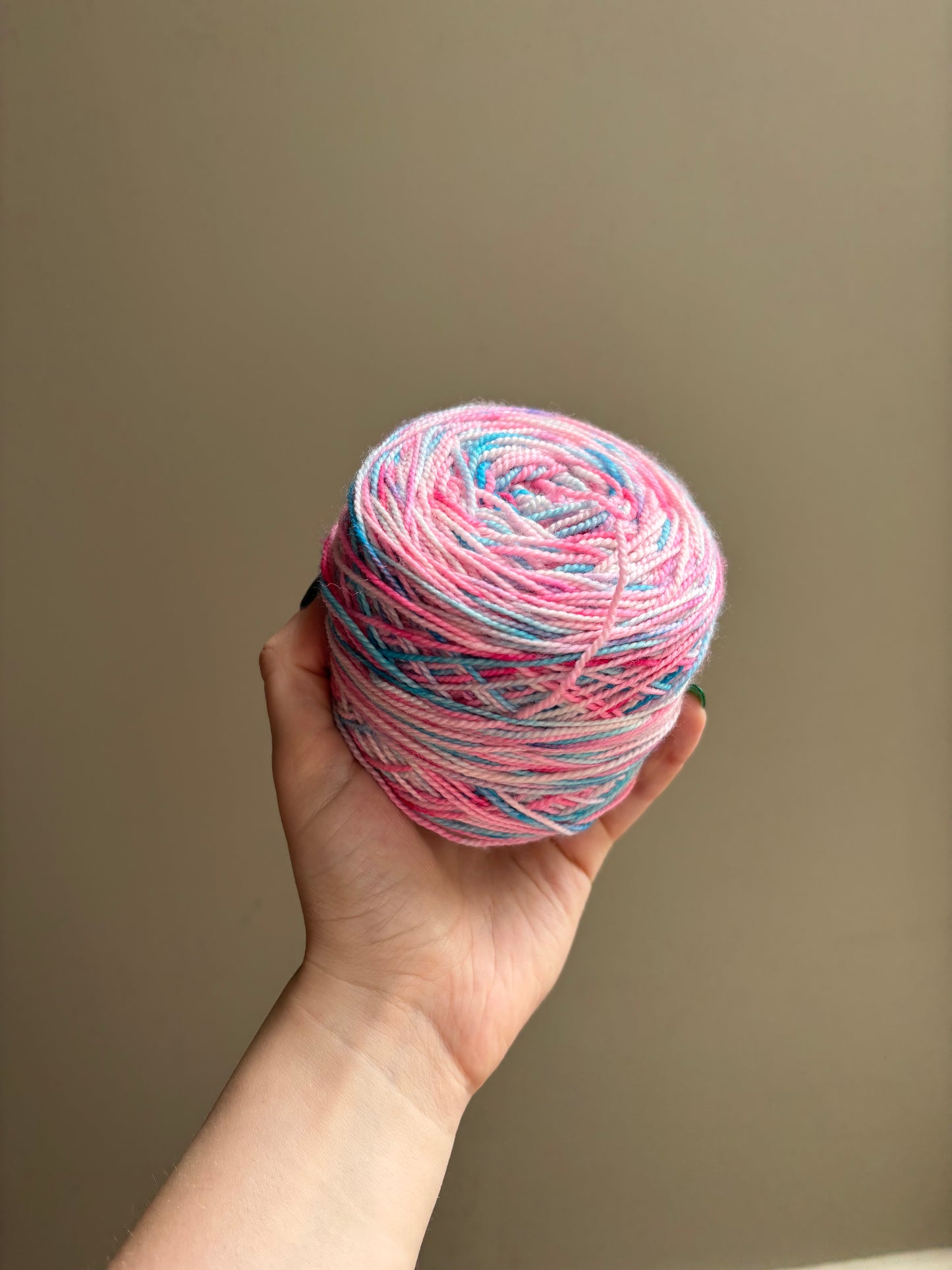 DESTASH - Fingering Yarn